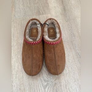 White Mountain Slip-On Clog Slippers Womns Size 9